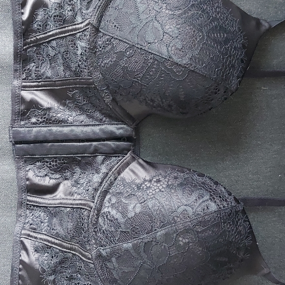 Bra top - Picture 1 of 6